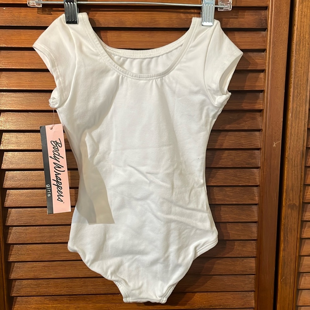 Short Sleeve Leotard size 4-6 White NWT